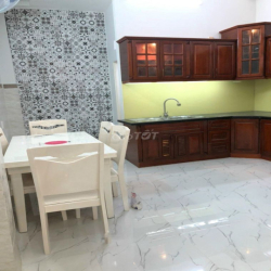 Cần cho thuê nhà HXH 766/6A Cách Mạng Tháng 8 P.5 Q.Tân Bình