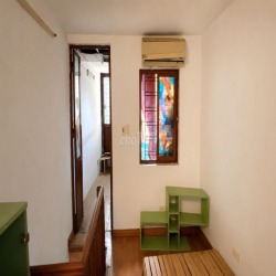 Cho thuê nhà riêng 3 tầng phố Lý Văn Phức, quận Đống Đa