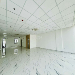 DT 8 x 20m 1 Hầm 8Lầu Thang Máy, PCCC (. sàn trống suốt )