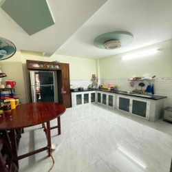 🟣🟣🟣🟣🟣  NHÀ CÓ NỘI THẤT ĐƯỜNG XE TẢI 1979 GIÁ 12 🟣🟣🟣🟣🟣