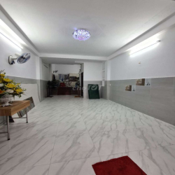 NHÀ 4X18M 1 TRỆT 3 LẦU 4PN CÓ MÁY LẠNH ĐƯỜNG 6M THÔNG