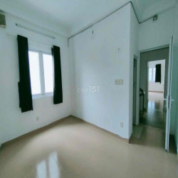 Nguyên căn hxt Ni Sư Huỳnh Liên (4x13m 2 lầu đúc )
