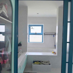 CHO THUÊ VILLA MỚI TINH VIEW BIỂN VÀ NÚI SƠN TRÀ