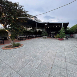 CHO THUÊ MẶT BẰNG SÂN VƯỜN 500M2 NGUYỄN VĂN KHỐI P11