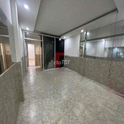Cho thuê nhà Hồng Bàng Q5 giá 40tr