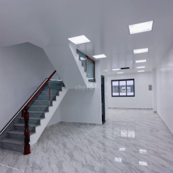 Cho thuê shophouse nhà phố TM Eco Xuân giá rẻ 10tr/ tháng. 6x25. 1T 2L