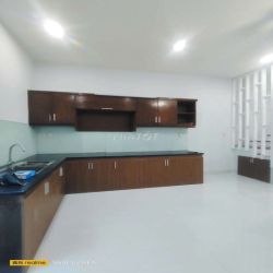 CHO THUÊ NHÀ 100m2 5pn Đối Diện Vạn Phúc