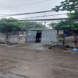 Cho thuê mặt bằng đường C4, tiện kinh doanh kết hợp ở