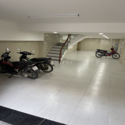 Cho thuê nguyên sàn Lầu 3 làm VP giá chỉ 11tr