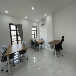 Cho thuê nguyên sàn Lầu 3 làm VP giá chỉ 11tr