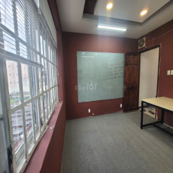 Văn phòng chính chủ, Lý Văn Phức Q1!