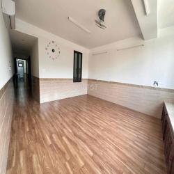 Cho thuê văn phòng, MB đường 10.5m Phan Đăng Lưu, Hải Châu, vị trí đep