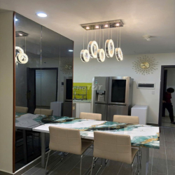 Cho thuê căn góc view Quận 1, full nội thất cao cấp