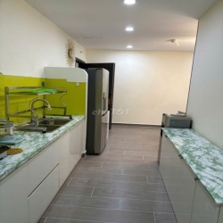 Cho thuê căn góc view Quận 1, full nội thất cao cấp