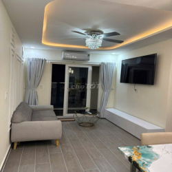 Cho thuê căn góc view Quận 1, full nội thất cao cấp