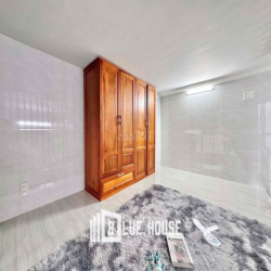 Cho Thuê Căn Hộ Duplex View Kính, Gác Cao 1m7 Gần Đại Học Công Thương.