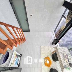 Cho Thuê Căn Hộ Duplex View Kính, Gác Cao 1m7 Gần Đại Học Công Thương.