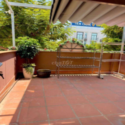 Phòng VIP TẦNG 1. MT LÊ VĂN VIỆT