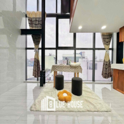 Cho Thuê Căn Hộ Duplex View Kính, Gác Cao 1m7 Gần Đại Học Công Thương.