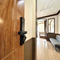 *** 1 CĂN PENTHOUSE VIEW ĐỈNH, 1PN-1PK-1WC