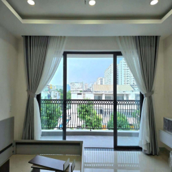 CHO THUÊ CHDV BAN CÔNG FULL NỘI THẤT GẦN NGAY CHUNG CƯ DREAM HOME