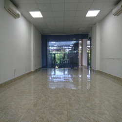 Nhà hầm, 4 lầu, sàn trống, thang máy phường An Phú, chỉ 39 triệu/tháng