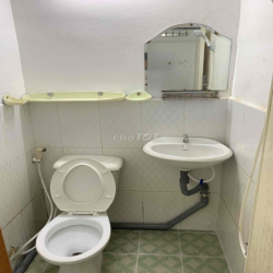 NHÀ 2 TẦNG LÊ QUANG ĐỊNH P11 QUẬN BÌNH THẠNH