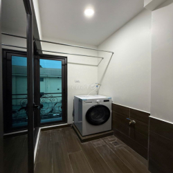 CHÍNH CHỦ CHO THUÊ CĂN HỘ BA ĐÌNH- 2N1K- 1K1N - 10TRIEU - 70M2 FULL ĐỒ