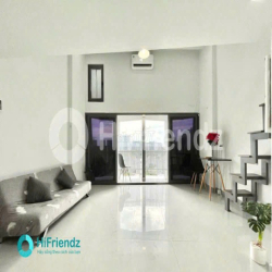 CHO THUÊ CĂN DỊCH VỤ DUPLEX QUẬN 7 GẦN LOTTE MART, CRESCENT MALL, Q1,4