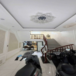 cho thuê nhà thanh xuân khương trung 4 tầng 40m2 full đồ