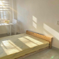 Phòng Studio ban công cửa sổ trời - Phan Chu Trinh BT