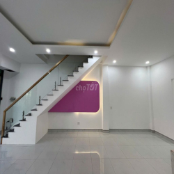 Cho thuê nhà nguyên căn KĐT Oasis, 3PN, 2WC, có nội thất, giá 6tr