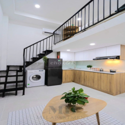 CHO THUÊ CĂN DỊCH VỤ DUPLEX QUẬN 7 GẦN LOTTE MART, CRESCENT MALL, Q1,4