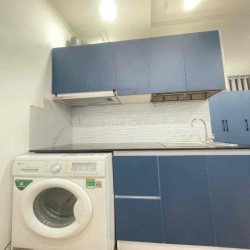 Cho thuê CHDV Cityland ban công giá 7tr/tháng