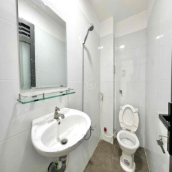 Căn Hộ Studio - 25m2 - Full Nội Thất - view Thoáng-  Phú Nhuận