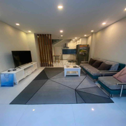 NHÀ MỚI 3PN NGAY TRUNG TÂM QUẬN 3 - HEM BA GÁC NHÀ ĐẸP