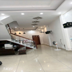 Cho Thuê KHU NỘI BỘ VIP GÒ DẦU : DT 4,5 x 15 M Đúc 3,5 Tấm 4PN, 5 Wc