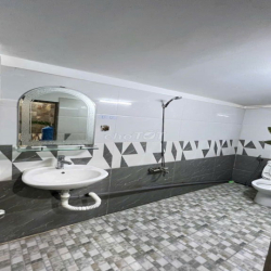 PHÒNG TRỆT RỘNG - TÁCH BẾP - CÓ SÂN THOÁNG MÁT - 45M2