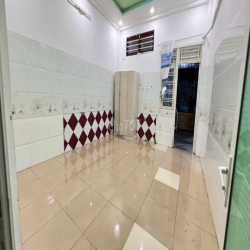 PHÒNG TRỆT RỘNG - TÁCH BẾP - CÓ SÂN THOÁNG MÁT - 45M2