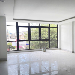 Mặt tiền Cách Mạng Tháng 8, Phường 7 , Quận Tân Bình.