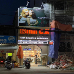 Sang Cả tiệm hoặc sang Mb nguyên căn(còn hđ +3 năm)