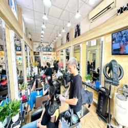 Sang Cả tiệm hoặc sang Mb nguyên căn(còn hđ +3 năm)