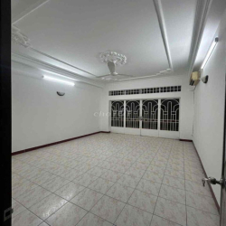 CHO THUÊ NHÀ ĐẸP ĐƯỜNG XE TẢI THÔNG