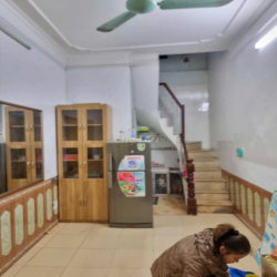 Cho thuê nhà Gốc Đề - Minh Khai - 20m2 - 3tầng