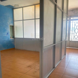 Nhà MẶT TIỀN đường LÊ NIỆM, 4x20m, 1 Lầu, suốt, giá 13 Triệu