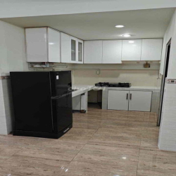 🏢 CHÍNH CHỦ CẦN CHO THUÊ / BÁN CĂN HỘ CHUNG CƯ 1ST – LẦU 4