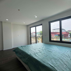 Hiếm! cho thuê căn 6x tại Hoàng Hoa Thám Ba Đình full nội thất bancol