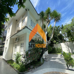 ĐÚNG ĐỈNH!VILLA HỒ BƠI ĐẸP NGÚT NGÀN XUÂN THUỶ TĐ