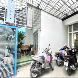 Nguyên Căn 7x18 3 lầu mặt tiền đường 40 tân Quy Đông