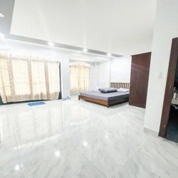 CHO THUÊ NHÀ MT ĐƯỜNG SỐ 4 CXĐT QUẬN 3, DT 6.5x15M, 4 LẦU, GIÁ 45TR